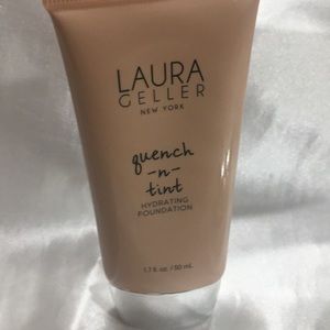 Laura Geller quench n tint. Light